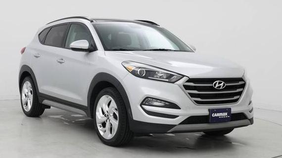 HYUNDAI TUCSON 2018 KM8J3CA27JU687559 image