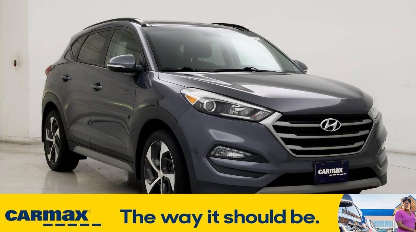 HYUNDAI TUCSON 2018 KM8J3CA27JU757433 image