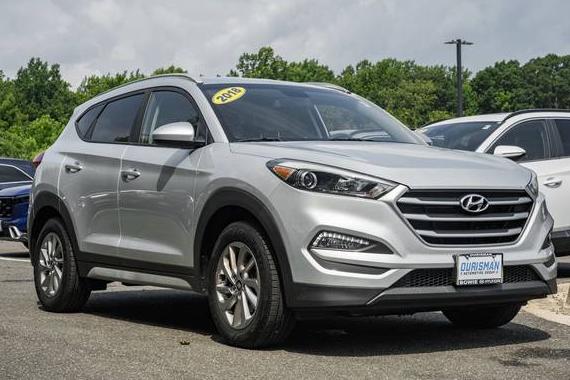 HYUNDAI TUCSON 2018 KM8J3CA48JU777658 image