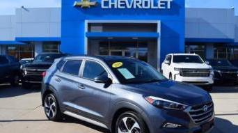 HYUNDAI TUCSON 2018 KM8J33A22JU784510 image HYUNDAI TUCSON 2018 KM8J33A22JU784510 image