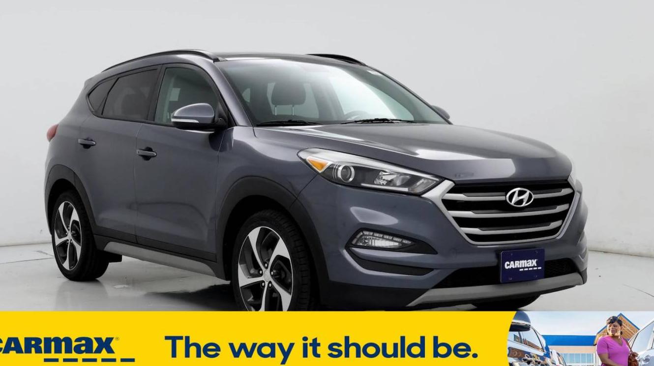 HYUNDAI TUCSON 2018 KM8J3CA24JU745725 image