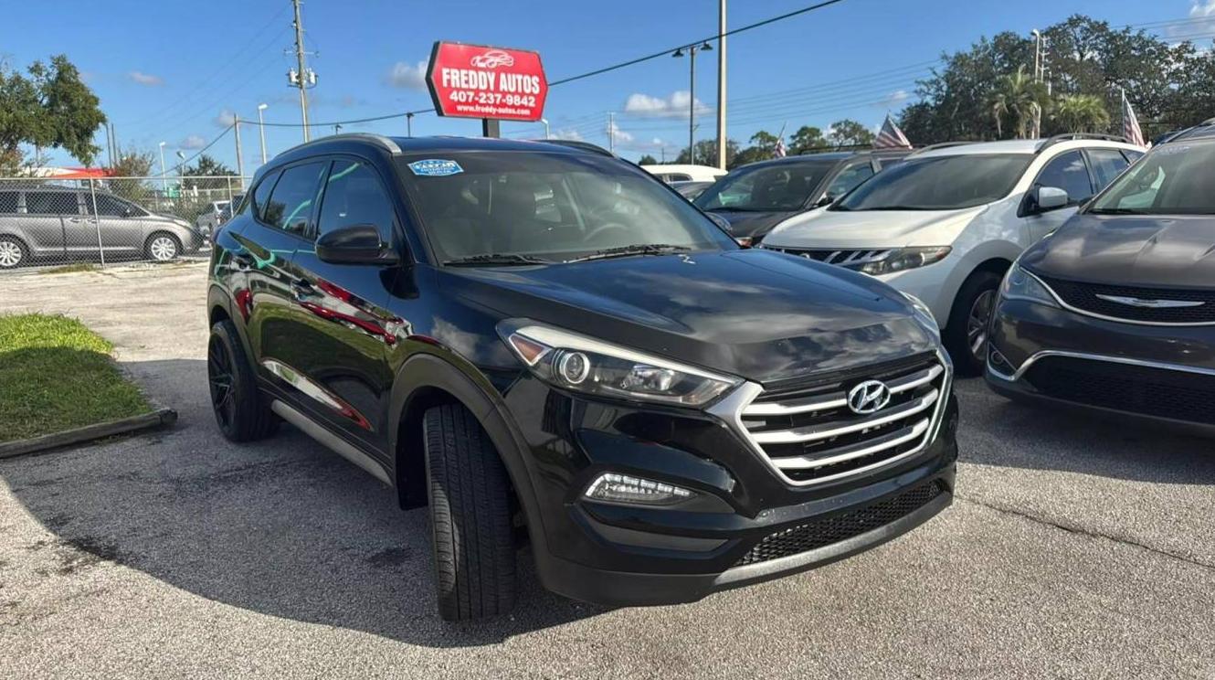 HYUNDAI TUCSON 2018 KM8J33A48JU749942 image