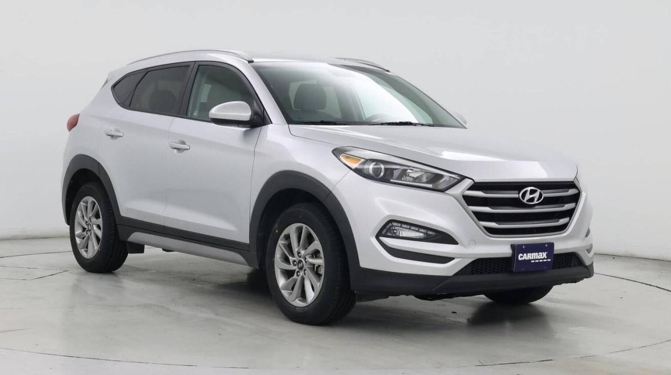 HYUNDAI TUCSON 2018 KM8J33A42JU674901 image