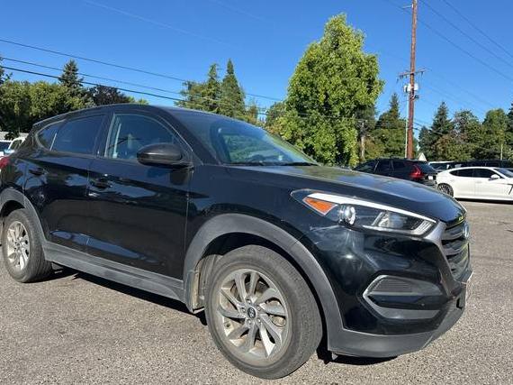 HYUNDAI TUCSON 2018 KM8J2CA41JU752796 image