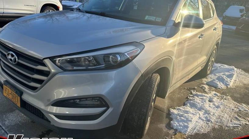 HYUNDAI TUCSON 2018 KM8J3CA41JU717107 image