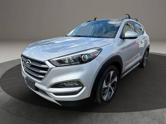 HYUNDAI TUCSON 2018 KM8J3CA2XJU715614 image HYUNDAI TUCSON 2018 KM8J3CA2XJU715614 image
