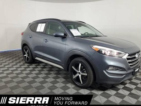 HYUNDAI TUCSON 2018 KM8J33A46JU679230 image HYUNDAI TUCSON 2018 KM8J33A46JU679230 image