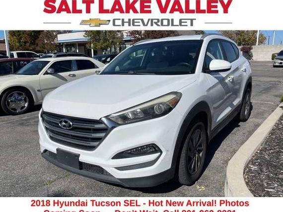 HYUNDAI TUCSON 2018 KM8J33A45JU655629 image HYUNDAI TUCSON 2018 KM8J33A45JU655629 image