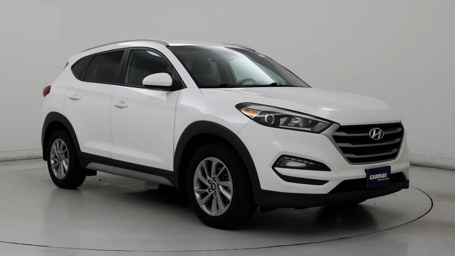 HYUNDAI TUCSON 2018 KM8J3CA46JU705356 image