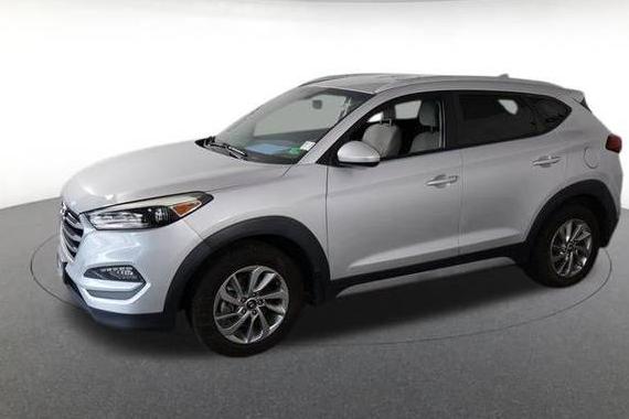 HYUNDAI TUCSON 2018 KM8J33A40JU798763 image
