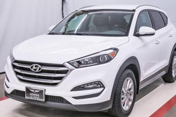 HYUNDAI TUCSON 2018 KM8J33A46JU822242 image