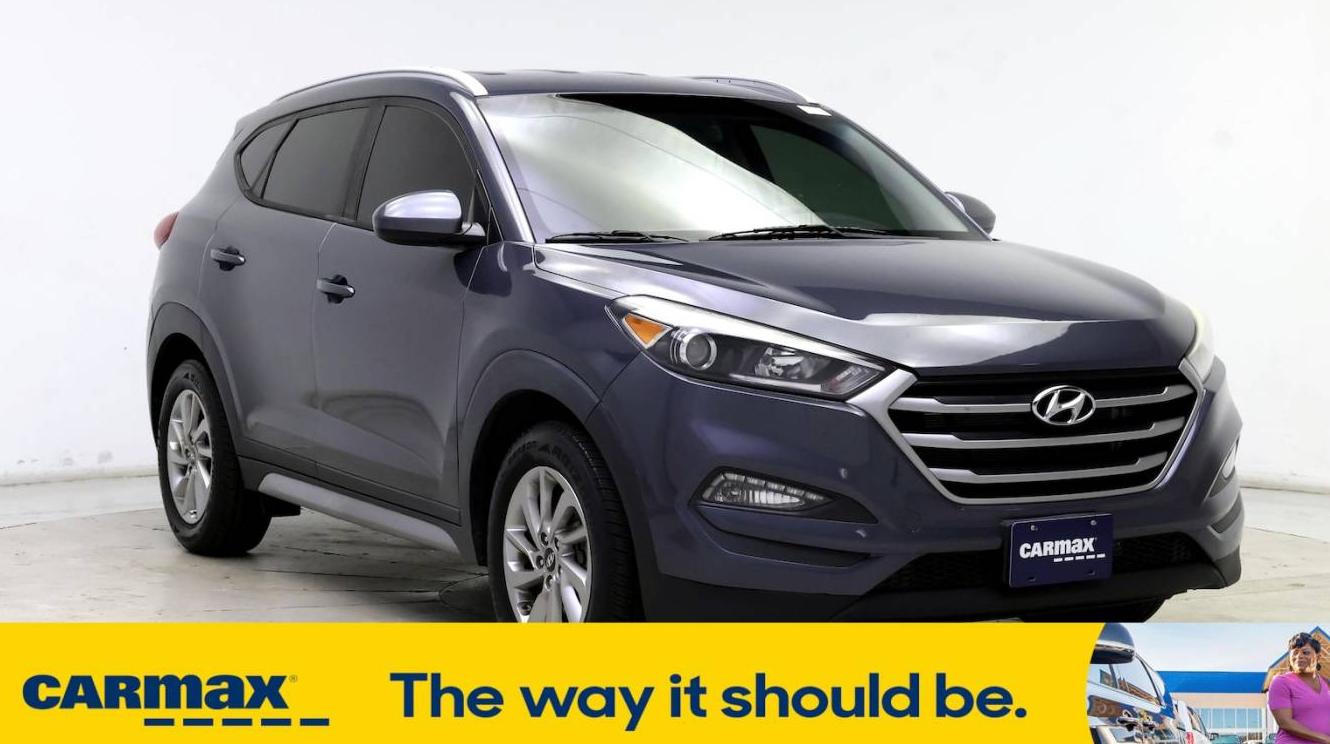 HYUNDAI TUCSON 2018 KM8J33A48JU679925 image