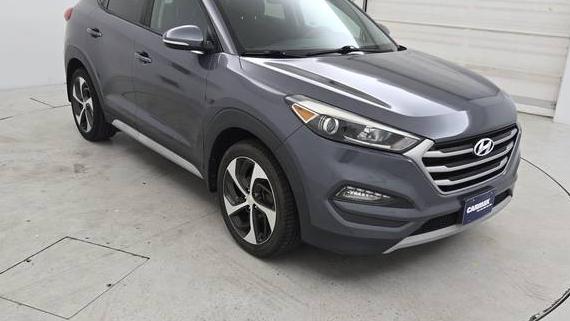 HYUNDAI TUCSON 2018 KM8J3CA22JU680633 image