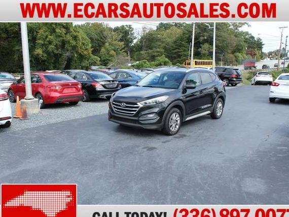 HYUNDAI TUCSON 2018 KM8J3CA42JU750892 image HYUNDAI TUCSON 2018 KM8J3CA42JU750892 image