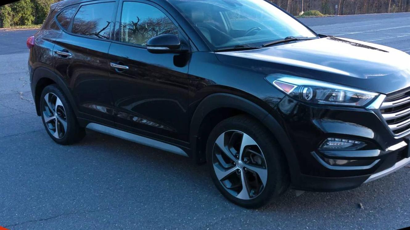 HYUNDAI TUCSON 2018 KM8J3CA2XJU757216 image