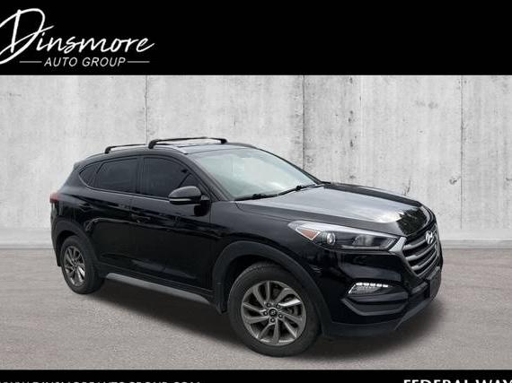HYUNDAI TUCSON 2018 KM8J3CA41JU724994 image