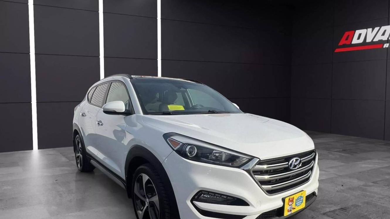 HYUNDAI TUCSON 2018 KM8J3CA20JU689623 image