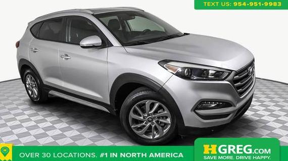 HYUNDAI TUCSON 2018 KM8J33A47JU711120 image