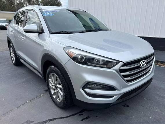 HYUNDAI TUCSON 2018 KM8J33A41JU614611 image