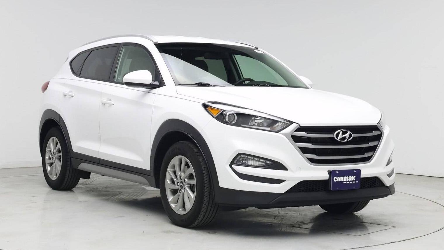 HYUNDAI TUCSON 2018 KM8J33A41JU702946 image