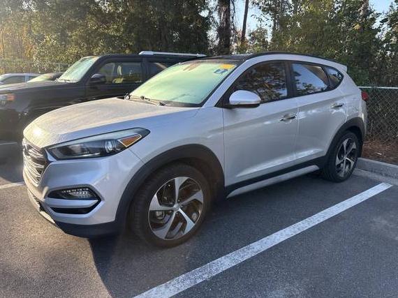 HYUNDAI TUCSON 2018 KM8J33A23JU720279 image HYUNDAI TUCSON 2018 KM8J33A23JU720279 image
