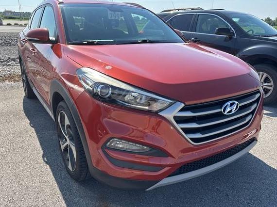 HYUNDAI TUCSON 2017 KM8J33A29HU520842 image