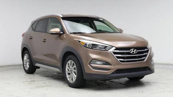 HYUNDAI TUCSON 2017 KM8J33A41HU414001 image