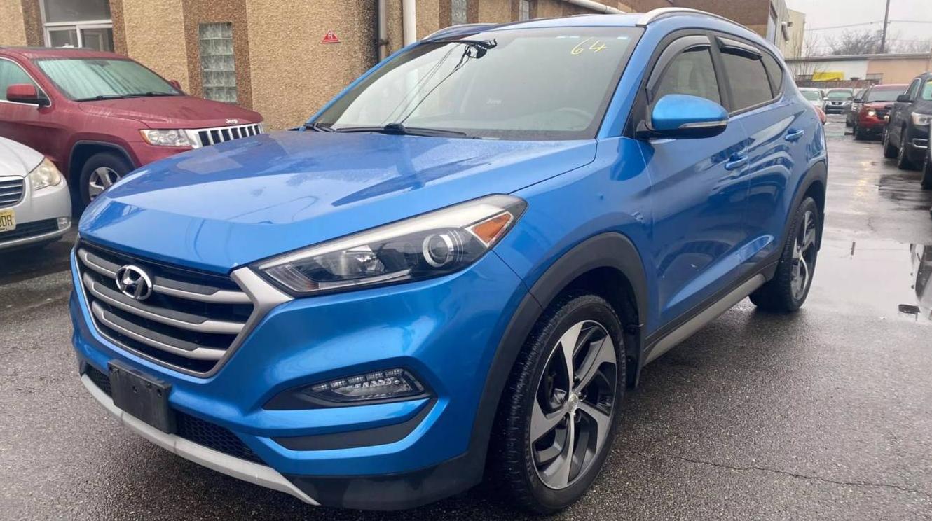 HYUNDAI TUCSON 2017 KM8J3CA24HU335064 image