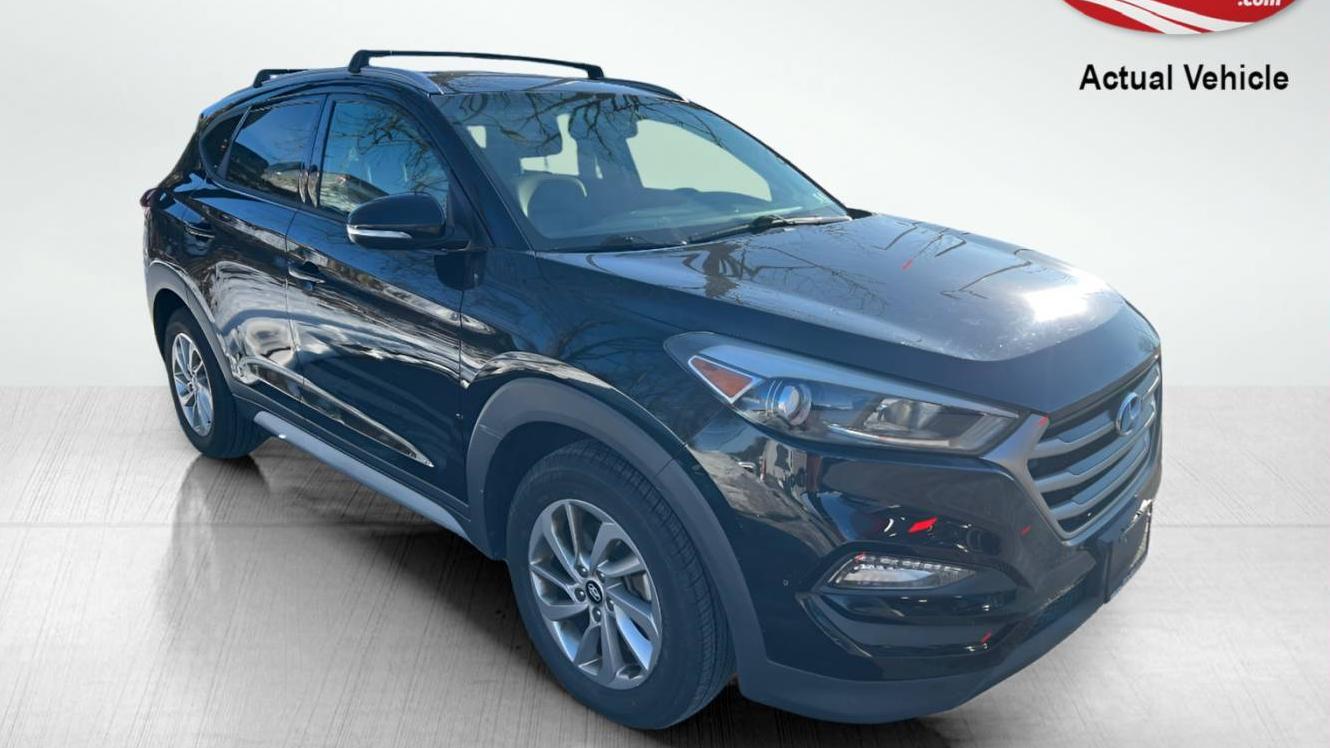 HYUNDAI TUCSON 2017 KM8J3CA49HU481512 image