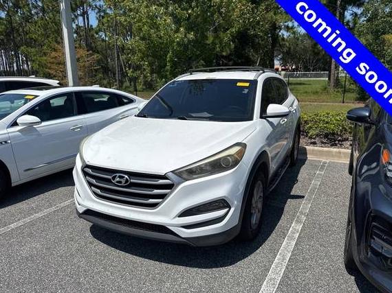HYUNDAI TUCSON 2017 KM8J33A45HU470054 image