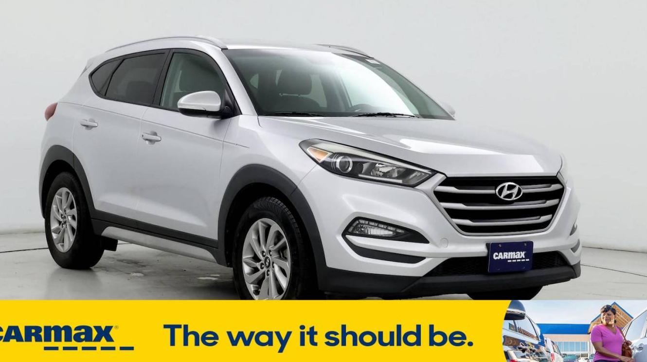 HYUNDAI TUCSON 2017 KM8J33A47HU500669 image