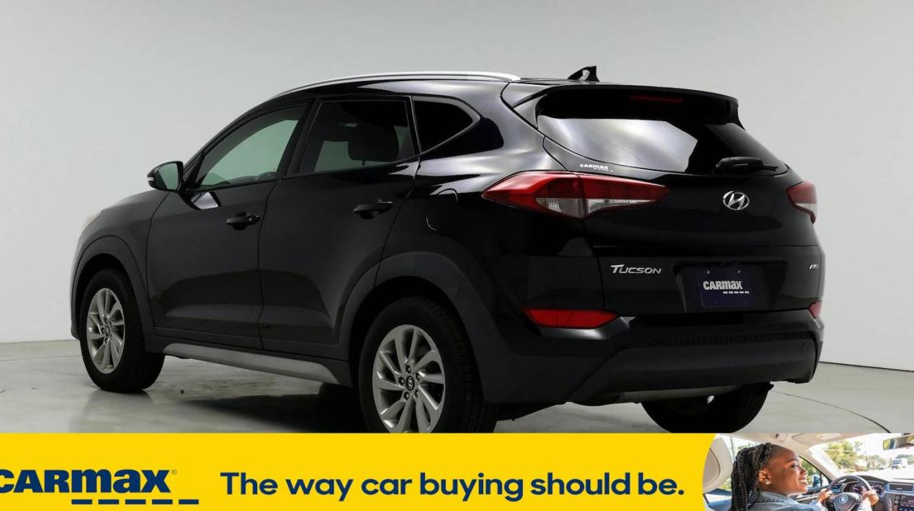 HYUNDAI TUCSON 2017 KM8J3CA44HU534178 image