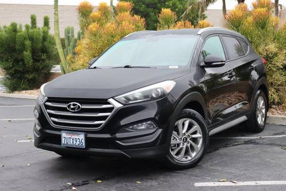 HYUNDAI TUCSON 2017 KM8J33A4XHU382293 image