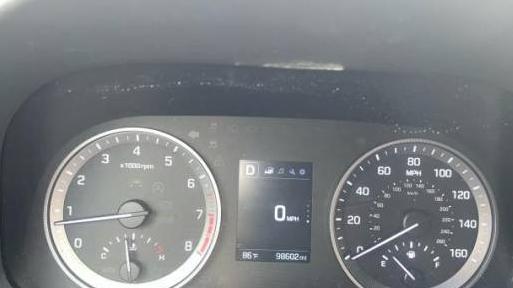 HYUNDAI TUCSON 2017 KM8J23A44HU377500 image