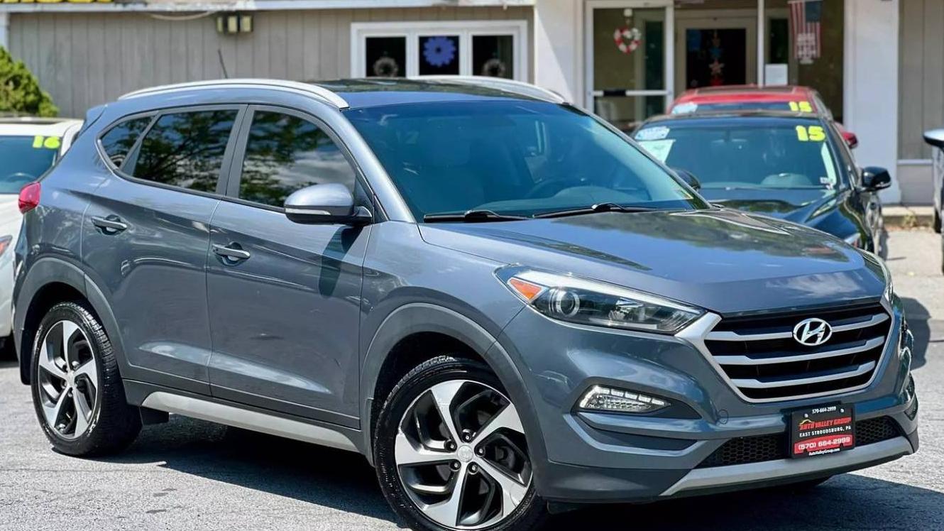 HYUNDAI TUCSON 2017 KM8J3CA21HU327102 image