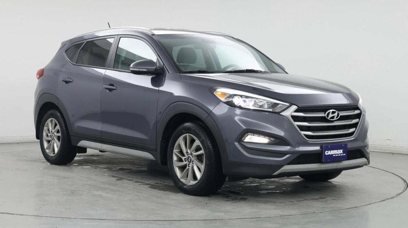 HYUNDAI TUCSON 2017 KM8J3CA28HU380301 image