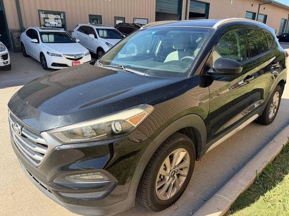 HYUNDAI TUCSON 2017 KM8J33A48HU423035 image HYUNDAI TUCSON 2017 KM8J33A48HU423035 image