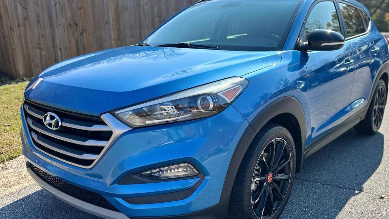 HYUNDAI TUCSON 2017 KM8J33A22HU460225 image