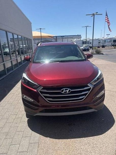 HYUNDAI TUCSON 2017 KM8J33A21HU325947 image