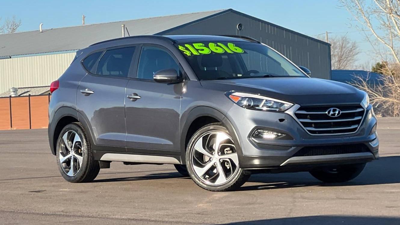 HYUNDAI TUCSON 2017 KM8J3CA24HU550069 image