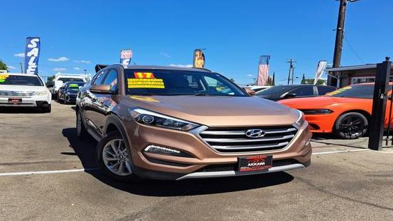 HYUNDAI TUCSON 2017 KM8J33A29HU399813 image HYUNDAI TUCSON 2017 KM8J33A29HU399813 image