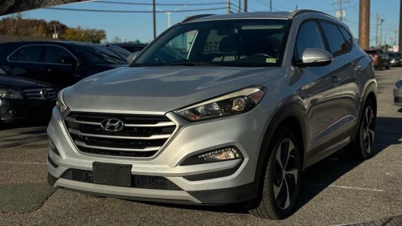 HYUNDAI TUCSON 2017 KM8J33A23HU355807 image