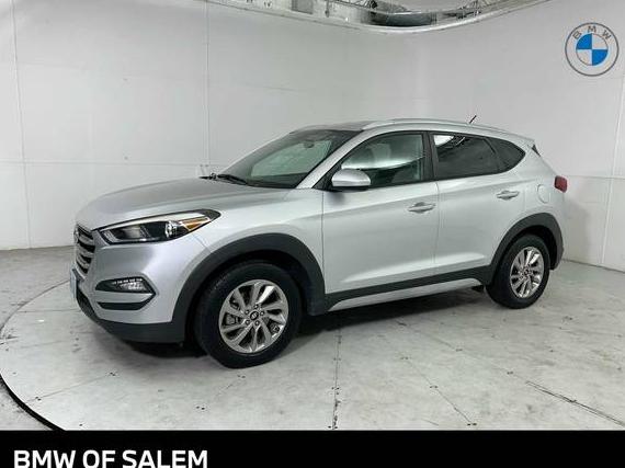 HYUNDAI TUCSON 2017 KM8J33A42HU443894 image HYUNDAI TUCSON 2017 KM8J33A42HU443894 image