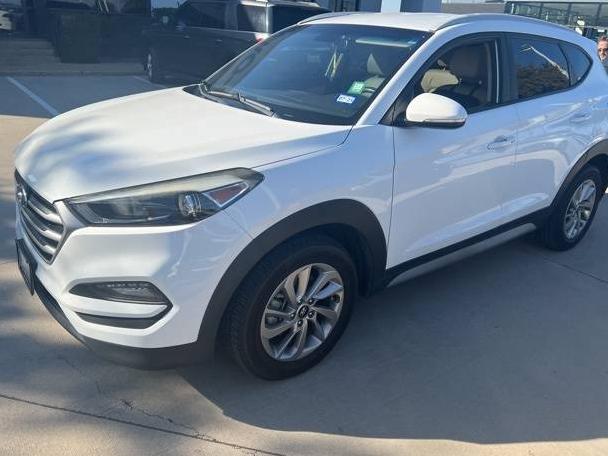 HYUNDAI TUCSON 2017 KM8J33A4XHU479574 image