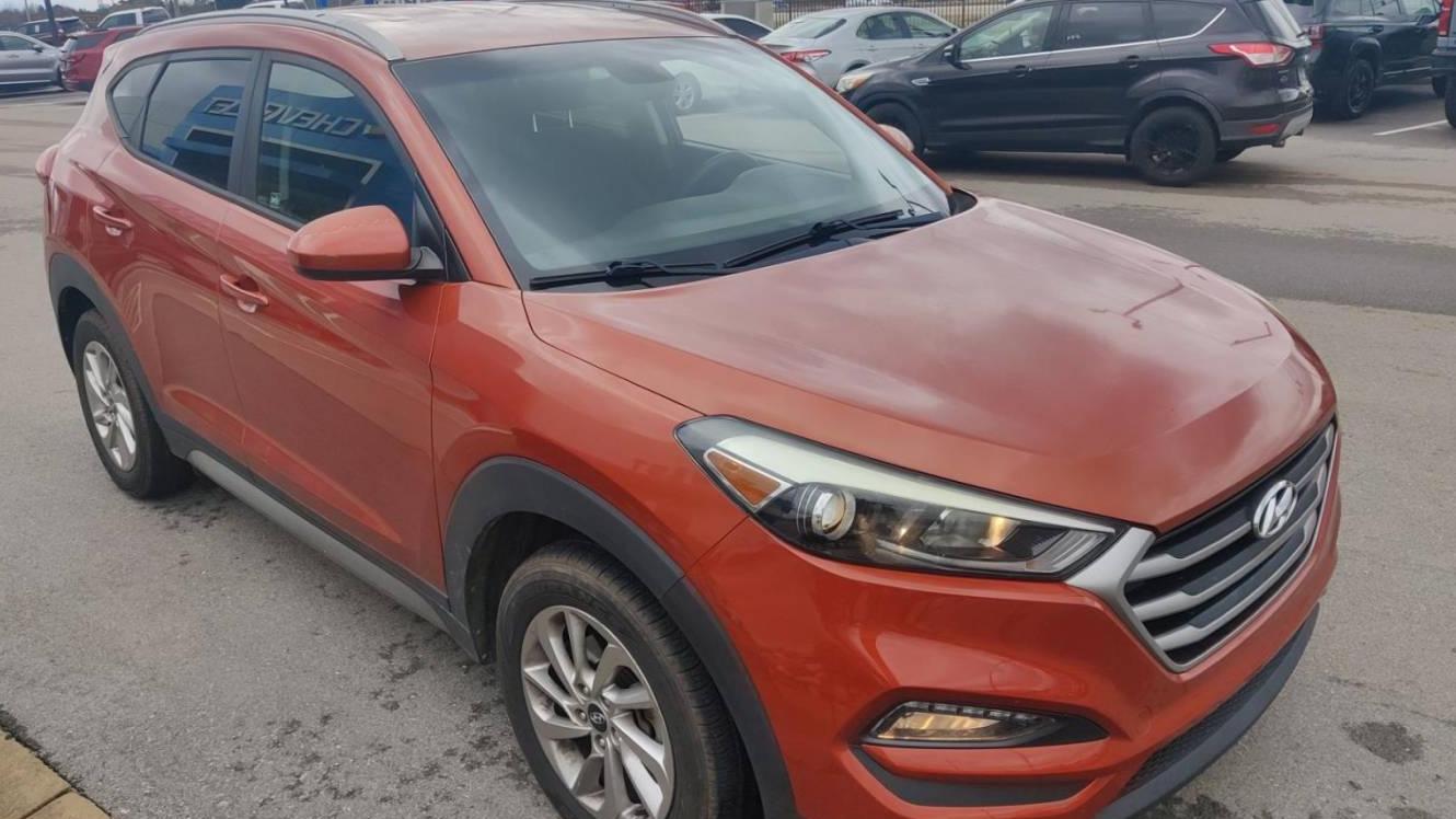 HYUNDAI TUCSON 2017 KM8J33A44HU379082 image