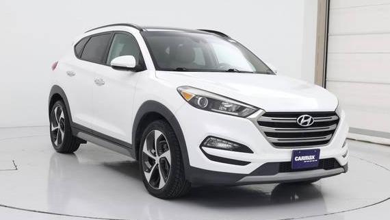 HYUNDAI TUCSON 2017 KM8J33A27HU361321 image