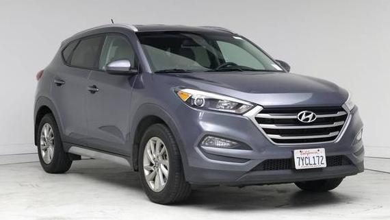 HYUNDAI TUCSON 2017 KM8J33A4XHU425224 image