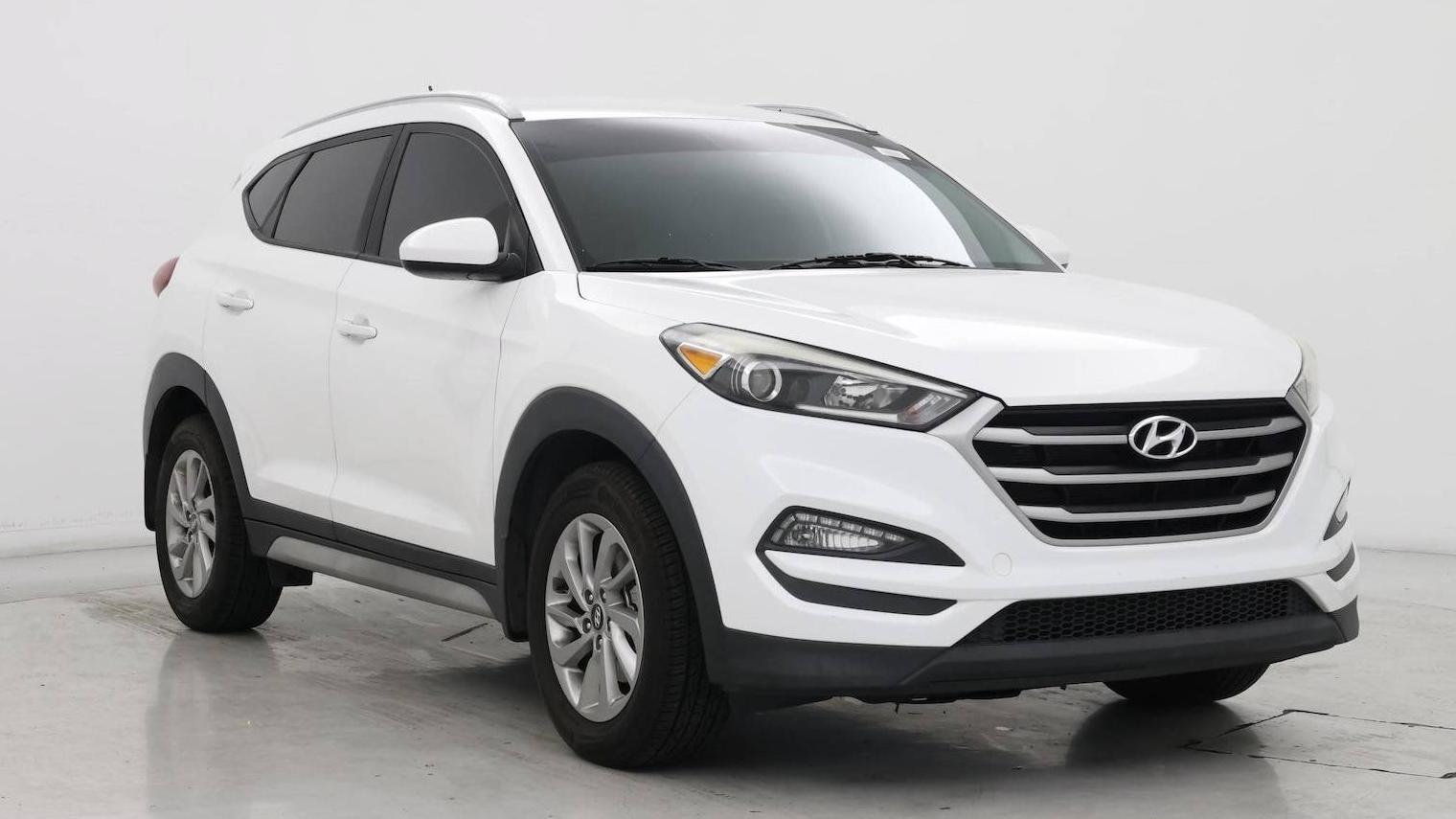 HYUNDAI TUCSON 2017 KM8J33A40HU461813 image