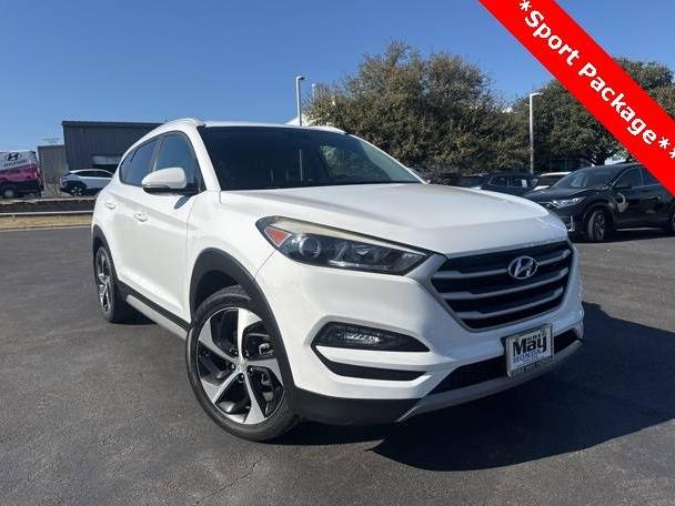 HYUNDAI TUCSON 2017 KM8J33A2XHU378159 image