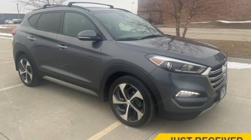 HYUNDAI TUCSON 2017 KM8J33A26HU295800 image